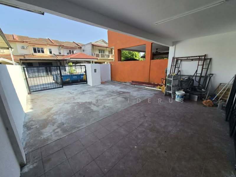 2-storey Terraced House for Rent in Rawang (Selangor) - Ibrahim Iderus - Exterior - PropertyGuru.com.my