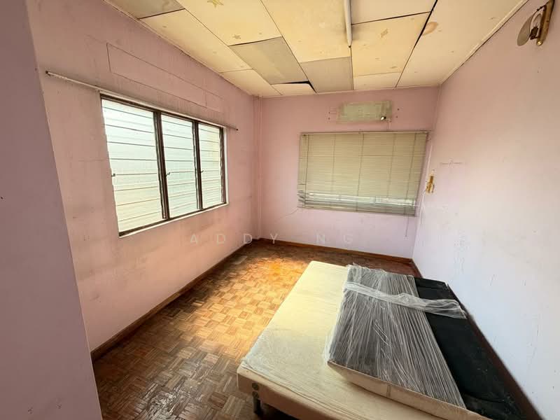 Kedai / Pejabat untuk Disewa di Taman Suntex (Cheras) - Addy Ng - Bedroom - PropertyGuru.com.my
