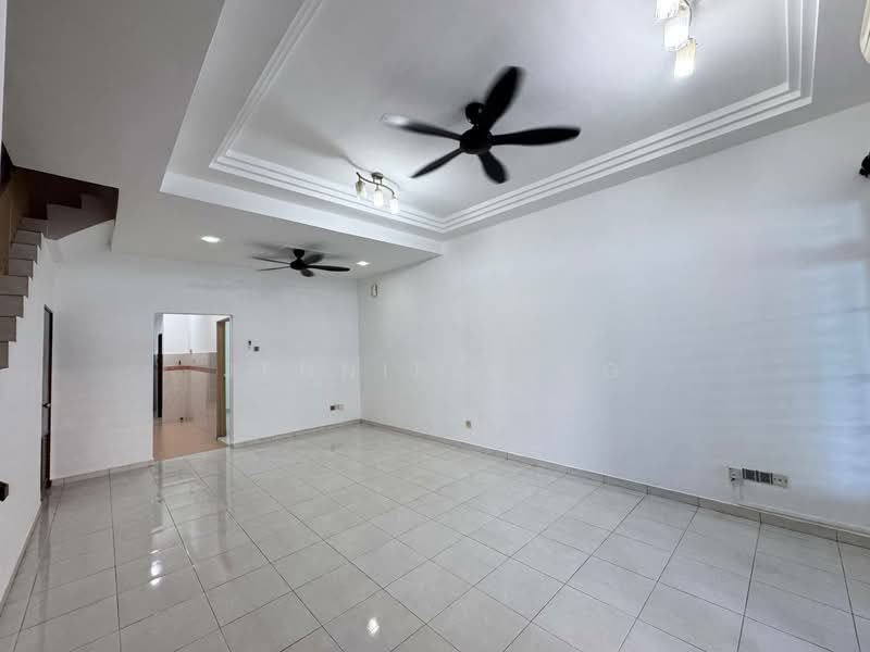 2-storey Terraced House for Sale in Bandar Jaya Putra (Johor Bahru) - Jennifer Ng - Living Room - PropertyGuru.com.my