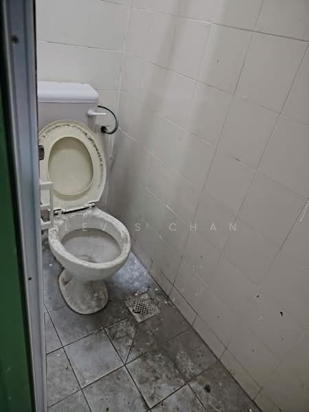 Rumah Flat untuk Dijual di Seri Rinching - Levis Chan - Bathroom - PropertyGuru.com.my