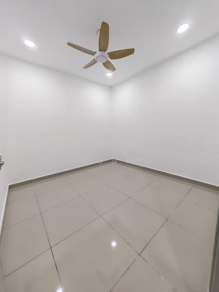 Rumah Teres 1 Tingkat untuk Dijual di Kampung Melayu Lima Kedai (Skudai) - Dona - PropertyGuru.com.my