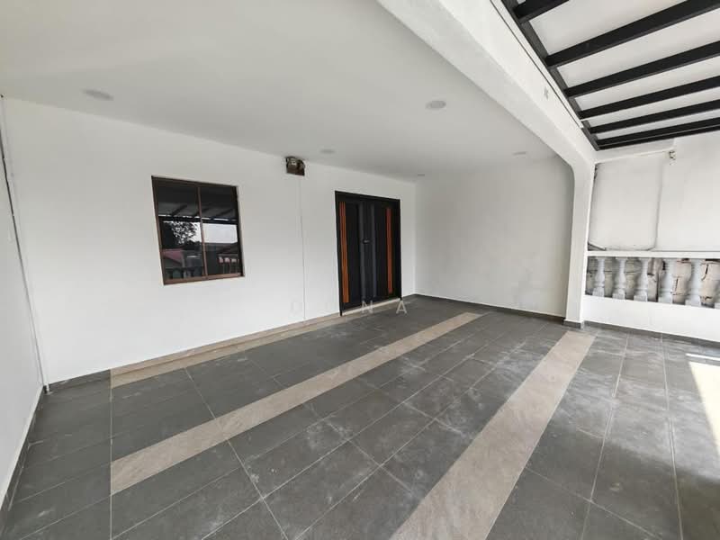 Rumah Teres 1 Tingkat untuk Dijual di Kampung Melayu Lima Kedai (Skudai) - Dona - PropertyGuru.com.my