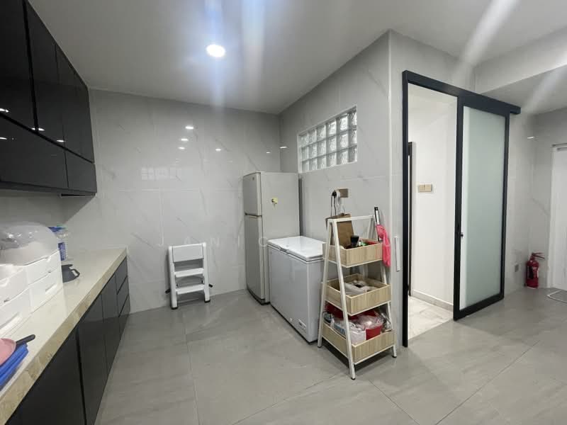 Rumah Banglo untuk Disewa di Bandar Mahkota Cheras (Cheras) - Janice Lau - Kitchen - PropertyGuru.com.my