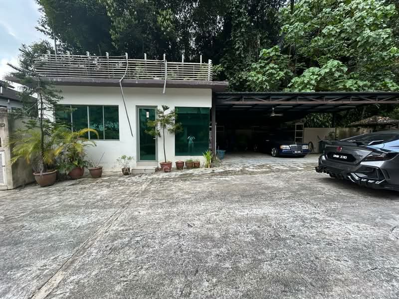 Bungalow for Sale in Setia Hills (Ampang) - Jagger Moo - Exterior - PropertyGuru.com.my
