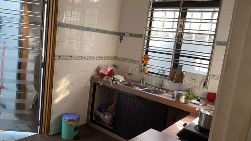 Rumah Teres 2 Tingkat untuk Disewa di Bandar Seri Alam (Masai) - Mavis Hew - Kitchen - PropertyGuru.com.my