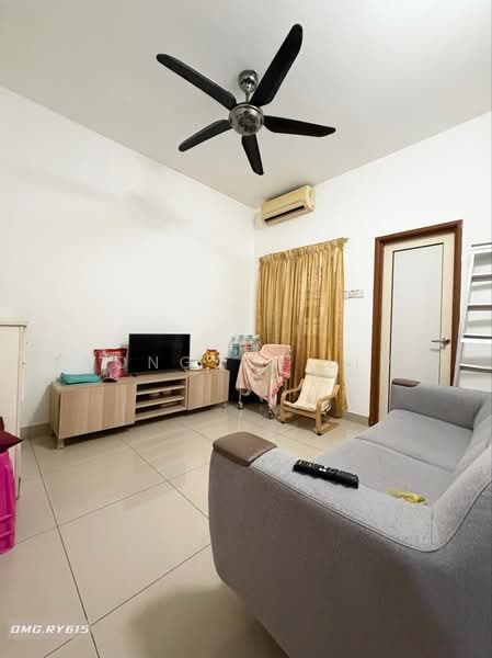 2-storey Terraced House for Sale in Bandar Botanic (Klang) - Yongsen Lim - Living Room - PropertyGuru.com.my