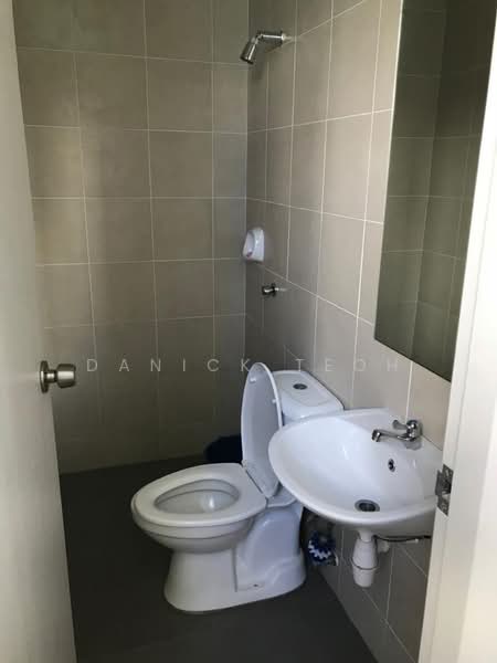 Condominium for Rent at Ferringhi Residence - Danick Teoh - Bathroom - PropertyGuru.com.my