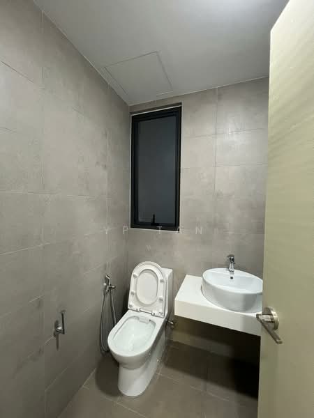 Condominium for Sale at Kuchai Sentral - YP Tan - Bathroom - PropertyGuru.com.my