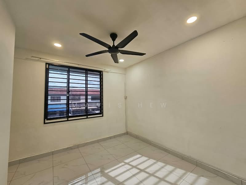 2-storey Terraced House for Rent in Taman Johor Jaya (Johor Bahru) - Mavis Hew - Interior - PropertyGuru.com.my