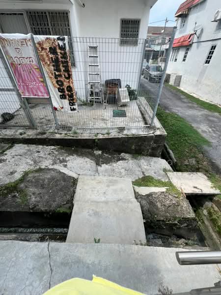 2-storey Terraced House for Sale in Taman Permata (Ulu Kelang) - Jagger Moo - Exterior - PropertyGuru.com.my