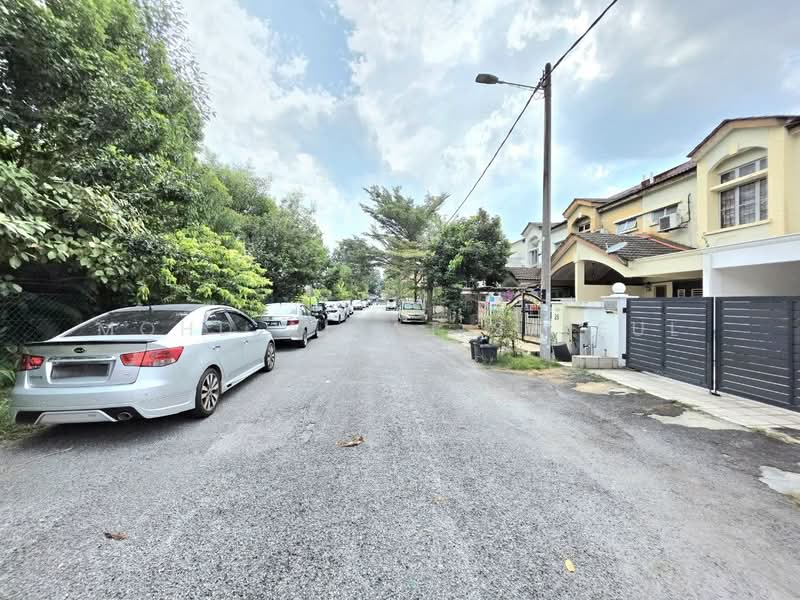 2-storey Terraced House for Sale in Bandar Mahkota Cheras (Cheras) - Mohd Aizat Saiful Bahri - Exterior - PropertyGuru.com.my