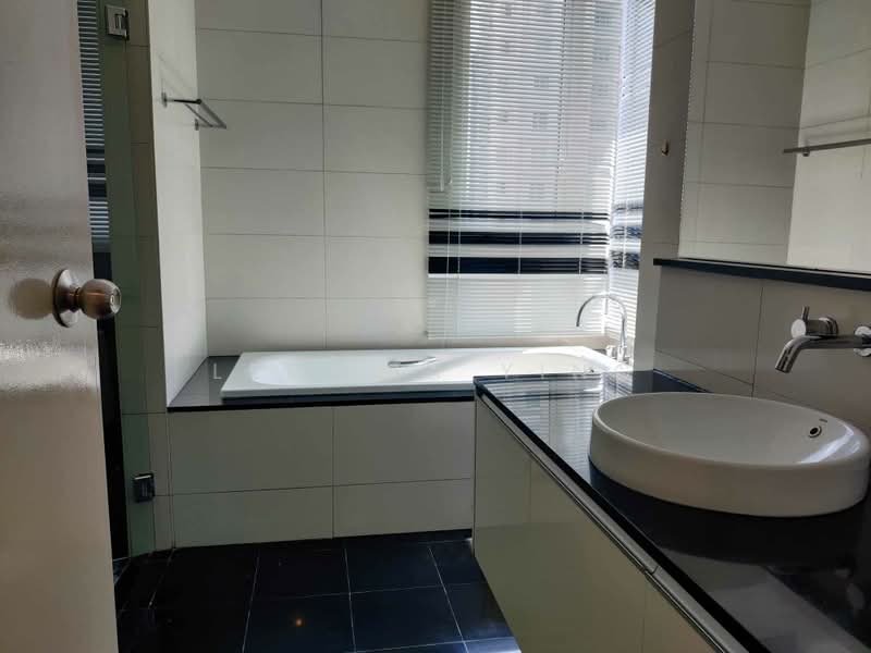 Kondominium untuk Dijual di Kiaraville - Lee Jia Ying - Bathroom - PropertyGuru.com.my