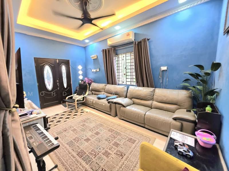 Rumah Berkembar untuk Dijual di Seksyen 30 (Shah Alam) - Mohd Aizat Saiful Bahri - PropertyGuru.com.my