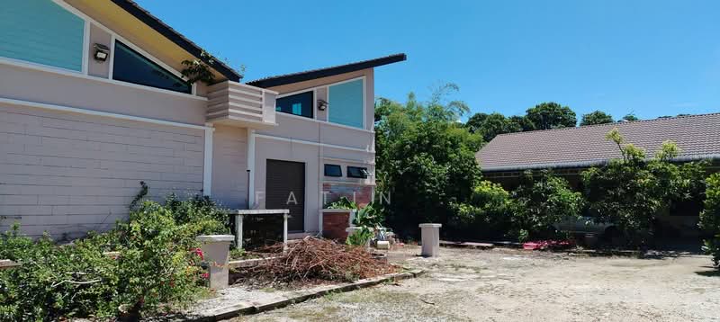 Bungalow for Sale in Kampung Kepayang Fair Park (Ipoh) - Fatin . - Exterior - PropertyGuru.com.my