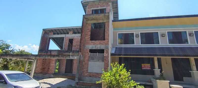 Bungalow for Sale in Kampung Kepayang Fair Park (Ipoh) - Fatin . - Exterior - PropertyGuru.com.my