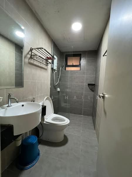 Servis Apartment untuk Disewa di Liberty @ Arc - Siti Haila - Bathroom - PropertyGuru.com.my