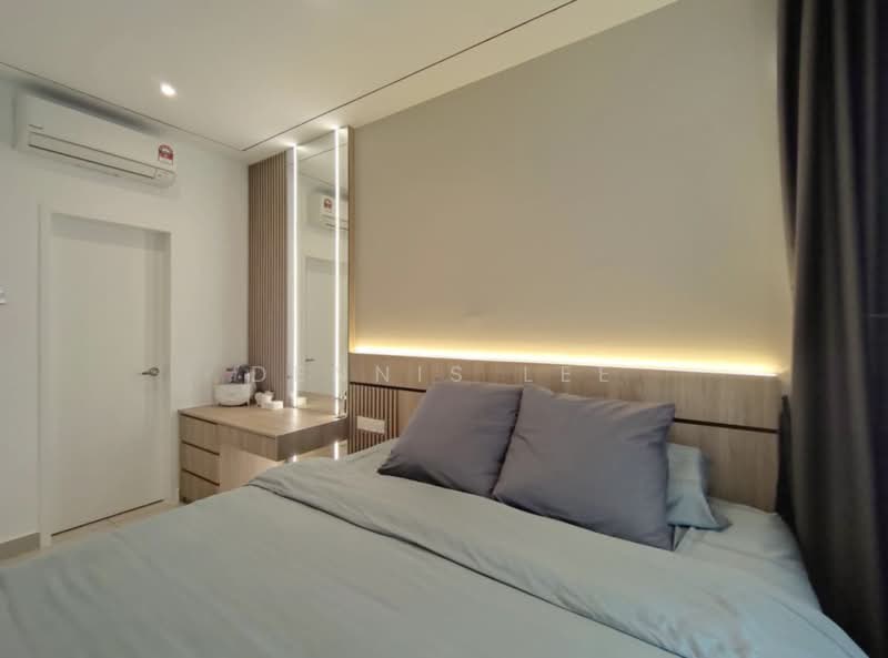 Condominium for Sale at R&F Princess Cove Phase 2-Seine Region - Dennis Lee - Bedroom - PropertyGuru.com.my