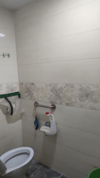 Apartment for Rent at Miharja (LRT Maluri) - Paul Po - Bathroom - PropertyGuru.com.my