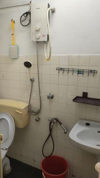 Pangsapuri untuk Disewa di Miharja (LRT Maluri) - Paul Po - Bathroom - PropertyGuru.com.my