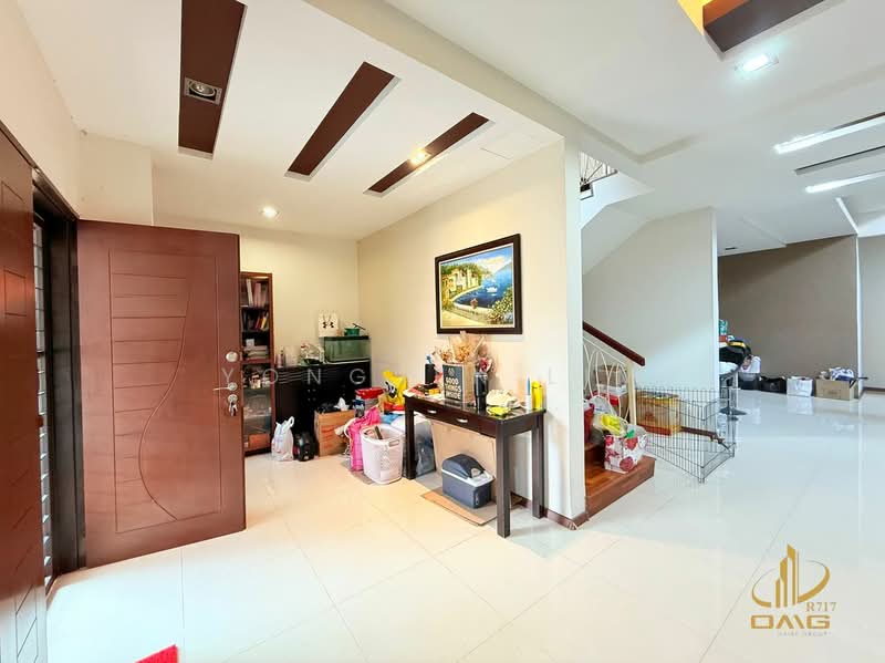 Rumah Berkembar untuk Dijual di Setia Damai (Setia Alam) - Yongsen Lim - Entrance - PropertyGuru.com.my
