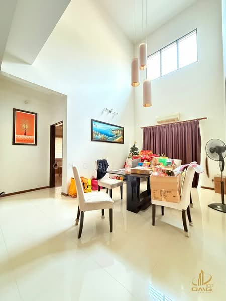 Rumah Berkembar untuk Dijual di Setia Damai (Setia Alam) - Yongsen Lim - Dining Room - PropertyGuru.com.my
