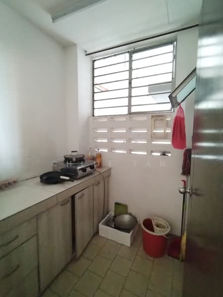 Condominium for Sale at Lagoon Suites - Chloe Tan - Kitchen - PropertyGuru.com.my