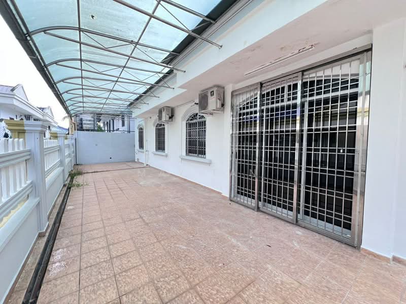 Rumah Berkembar untuk Dijual di Taman Delima (Kluang) - May Tan - PropertyGuru.com.my