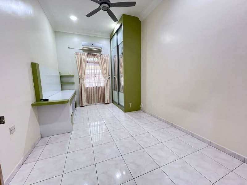 Rumah Berkembar untuk Dijual di Taman Delima (Kluang) - May Tan - PropertyGuru.com.my