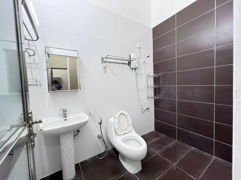 Rumah Berkembar untuk Dijual di Taman Delima (Kluang) - May Tan - PropertyGuru.com.my