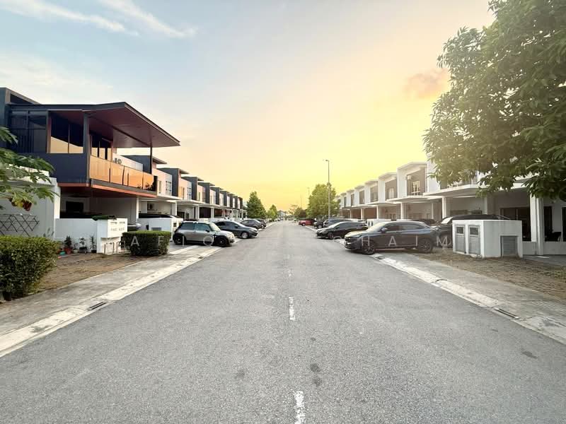 Semi-Detached House for Sale in Cyberjaya (Selangor) - Syafiqah Sohaimi - PropertyGuru.com.my