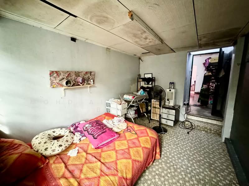 Rumah Teres 2 Tingkat untuk Dijual di Ukay Heights (Ampang) - Mohd Aizat Saiful Bahri - Bedroom - PropertyGuru.com.my