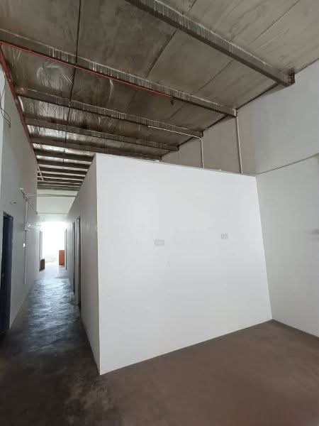 Shop / Office for Sale in Taman Johor Jaya (Johor Bahru) - Ong Lih Shyan - Interior - PropertyGuru.com.my