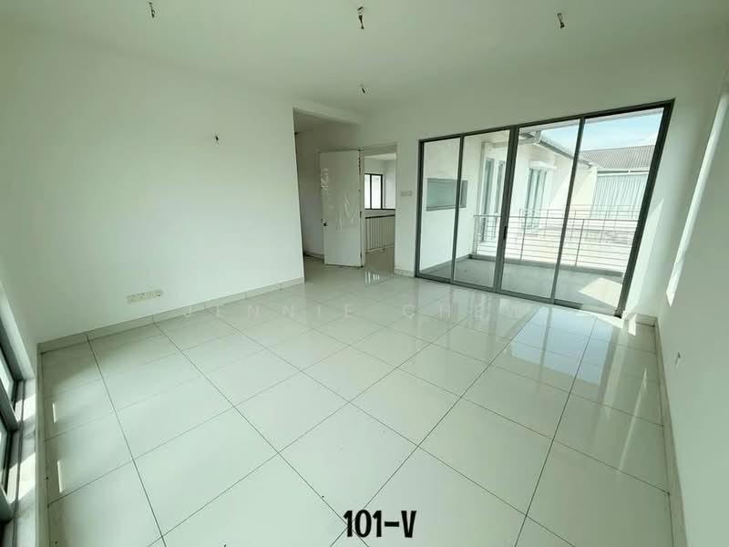 Bungalow for Sale in Ambang Botanic (Klang) - Jennie Chew - Living Room - PropertyGuru.com.my