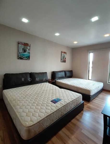 Semi-Detached House for Sale in Taman Pelangi (Johor Bahru) - Ronald Mak - Bedroom - PropertyGuru.com.my