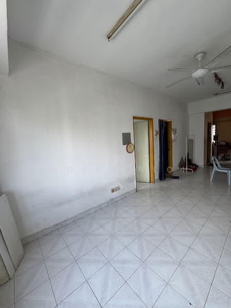 Pangsapuri untuk Disewa di Desa Tun Razak Apartment - Andrew Neoh - Living Room - PropertyGuru.com.my