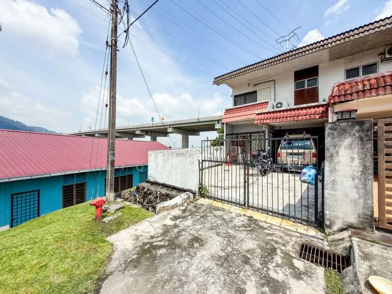 Rumah Teres 2 Tingkat untuk Dijual di Ampang Jaya (Ampang) - Shiqin Saidin - Exterior - PropertyGuru.com.my