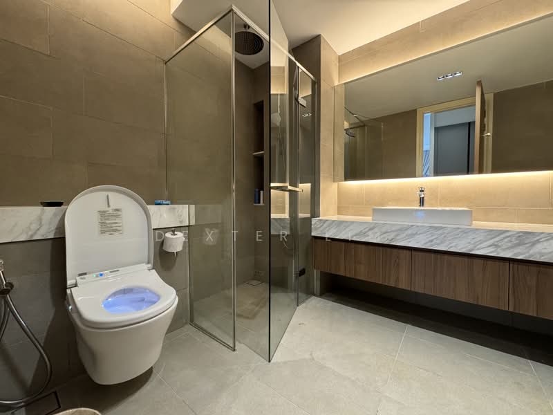 Service Residence for Sale at Aria - Dexter Lim - Bathroom - PropertyGuru.com.my