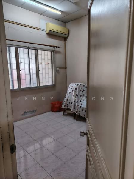 Rumah Teres 1.5 Tingkat untuk Dijual di Taman Bukit Teratai (Ampang) - Jenny Choong - Interior - PropertyGuru.com.my
