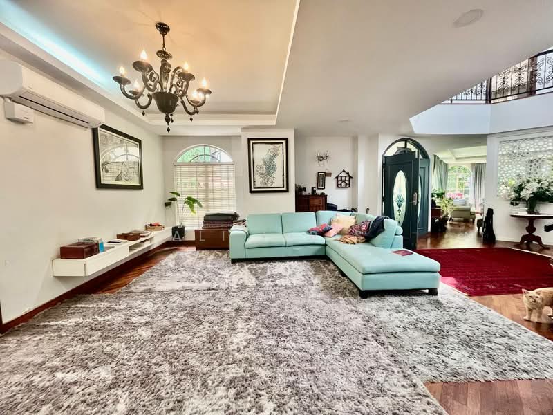 Bungalow for Sale in Seksyen 13 (Shah Alam) - Ali Idris - Living Room - PropertyGuru.com.my