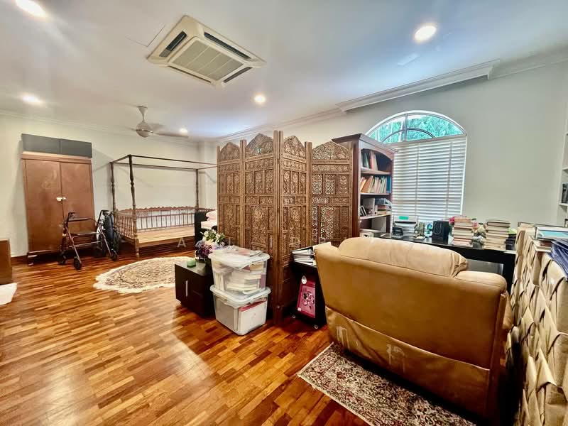 Bungalow for Sale in Seksyen 13 (Shah Alam) - Ali Idris - Study - PropertyGuru.com.my
