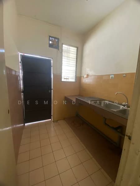 Terraced House for Sale in Rawang (Selangor) - Desmond Tang - Kitchen - PropertyGuru.com.my