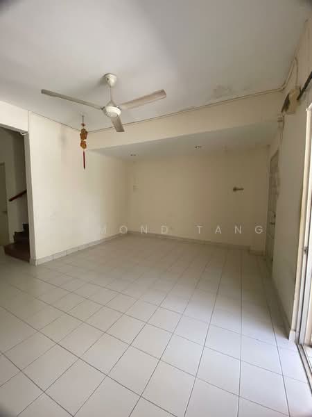 Terraced House for Sale in Rawang (Selangor) - Desmond Tang - Living Room - PropertyGuru.com.my