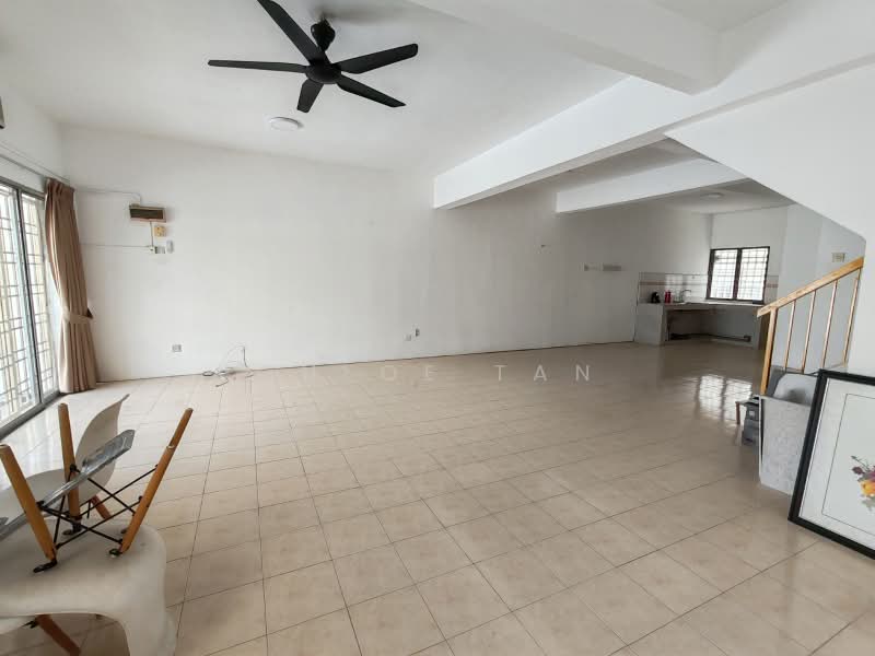 2-storey Terraced House for Sale in Bukit Rimau (Shah Alam) - Chloe Tan - Living Room - PropertyGuru.com.my