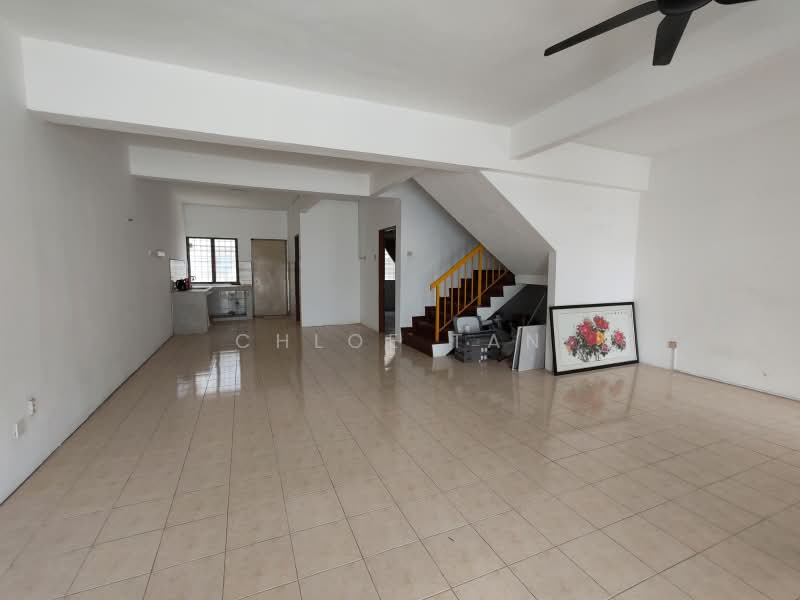 2-storey Terraced House for Sale in Bukit Rimau (Shah Alam) - Chloe Tan - Living Room - PropertyGuru.com.my