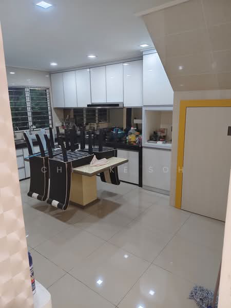 Townhouse for Sale in Taman Desa Karunmas (Balakong) - Chin Ke Soh - Kitchen - PropertyGuru.com.my