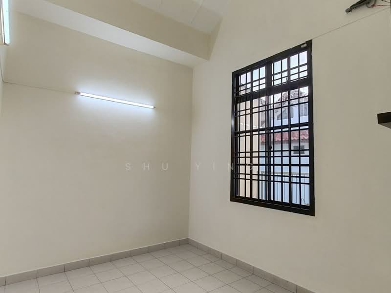 1-storey Terraced House for Sale in Taman Pelangi Indah (Ulu Tiram) - Shu Ying - Interior - PropertyGuru.com.my