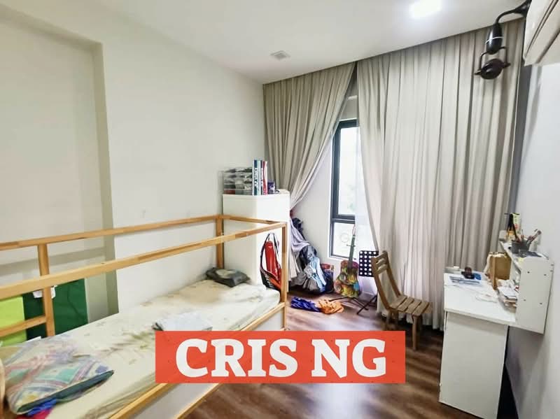 Kondominium untuk Dijual di Setia Sky Vista - Cris Ng - Bedroom - PropertyGuru.com.my