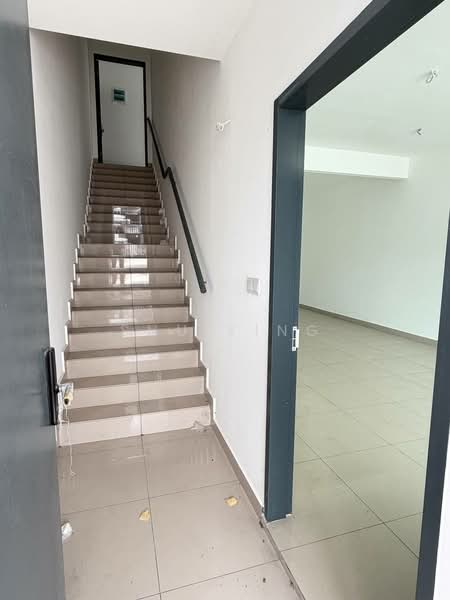 Rumah Teres 2 Tingkat untuk Dijual di Bandar Dato Onn (Tebrau) - Shu Ying - Entrance - PropertyGuru.com.my