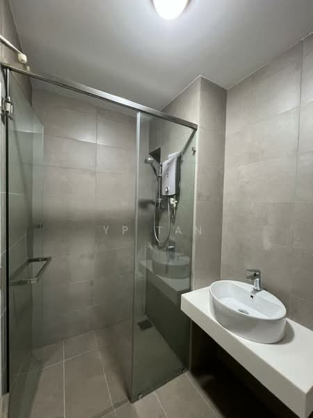 Condominium for Rent at Kuchai Sentral - YP Tan - Bathroom - PropertyGuru.com.my