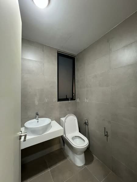 Condominium for Rent at Kuchai Sentral - YP Tan - Bathroom - PropertyGuru.com.my